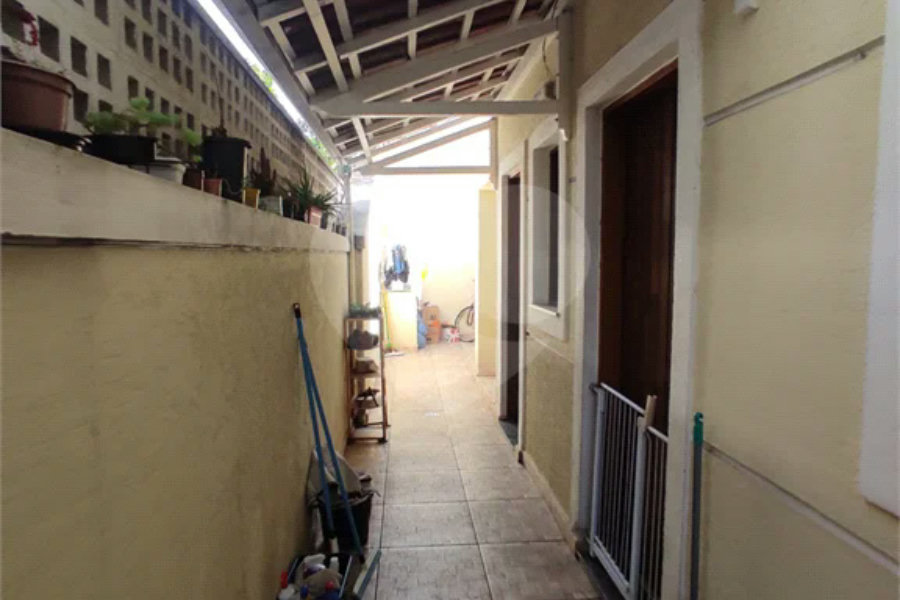 Sobrado à venda com 3 quartos, sendo 1 suíte, em Parada Inglesa, São Paulo, SP