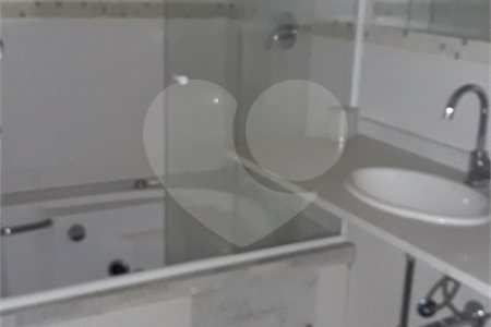Casa à venda ou para alugar com 5 suítes em Granja Julieta, São Paulo, SP