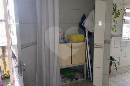 Casa à venda com 3 quartos, sendo 1 suíte, em Vila Gustavo, São Paulo, SP