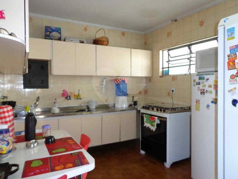 Casa à venda com 3 quartos, sendo 1 suíte,  em Jardim Londrina, São Paulo, SP