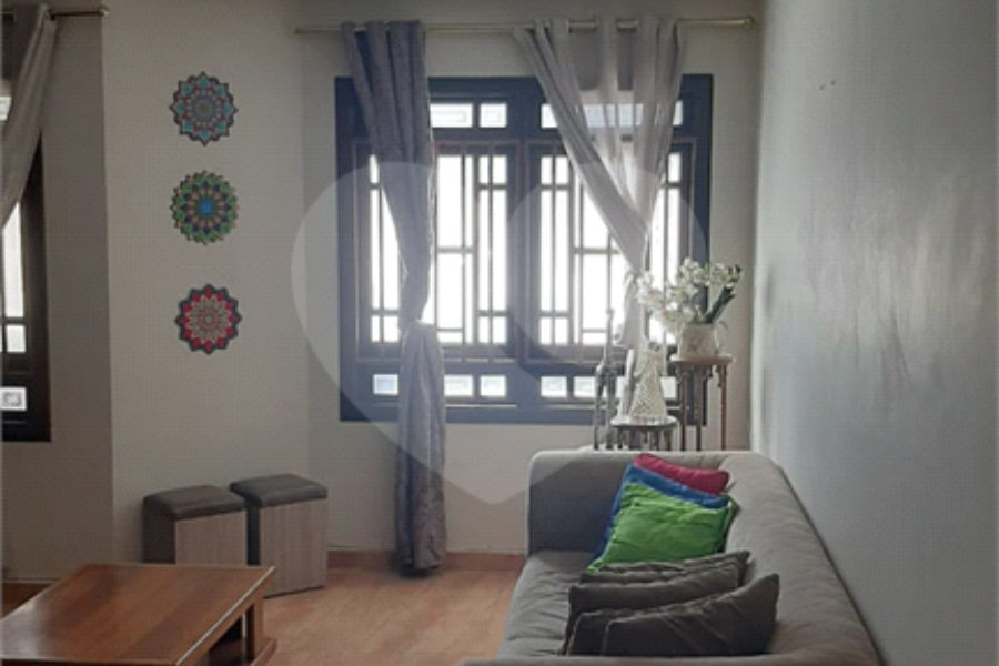 Sobrado à venda com 3 quartos, sendo 1 suíte, em Jaçanã, São Paulo, SP