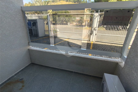 Apartamento à venda com 2 quartos em Estação, São Roque, SP