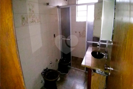 Sobrado à venda com 3 quartos em Bosque da Saúde, São Paulo, SP
