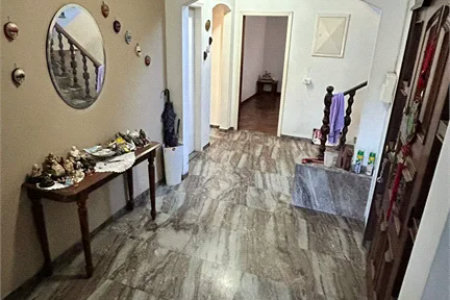 Sobrado à venda com 6 quartos, sendo 1 suíte, em Sumarezinho, São Paulo, SP