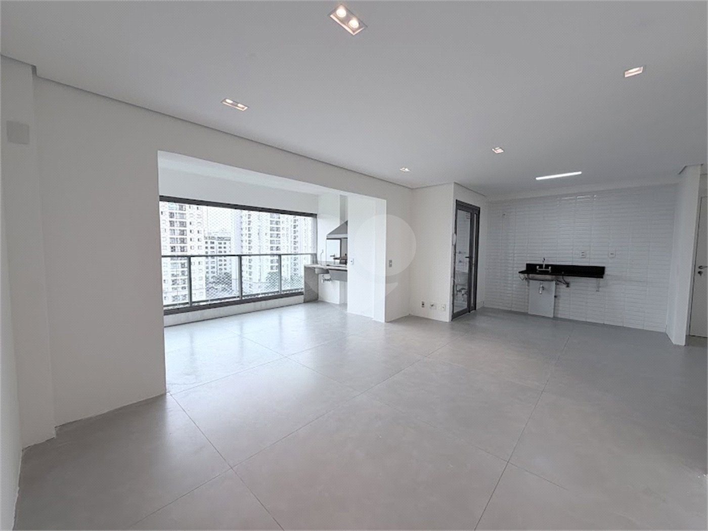 Apartamento à venda com 3 quartos, sendo 1 suíte, em Vila Leopoldina, São Paulo, SP