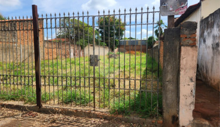 Terreno à venda em Jardim Quitandinha, Araraquara, SP