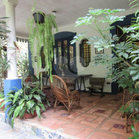 Casa Térrea à venda com 5 quartos, sendo 1 suíte, em Morumbi, São Paulo, SP