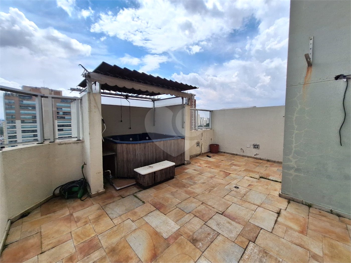 Cobertura à venda com 2 quartos, sendo 1 suíte, em Santa Teresinha, São Paulo, SP