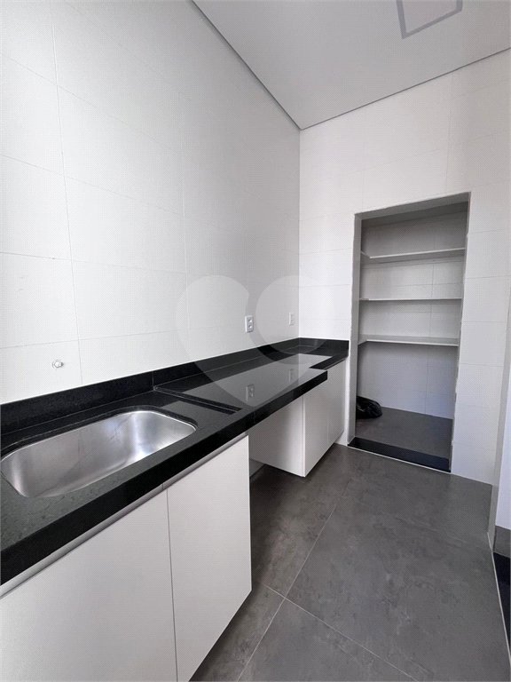 Casa à venda com 3 suítes em Residencial Village Damha III, Araraquara, SP