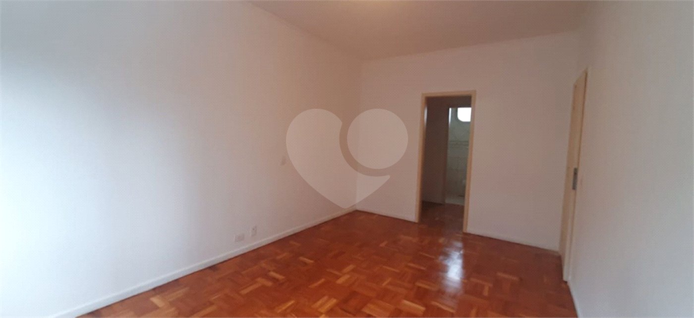 Apartamento para alugar com 3 quartos, sendo 1 suíte,  em Jardim Marajoara, São Paulo, SP