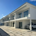 Duplex à venda com 3 quartos, sendo 1 suíte, em Taperapuan, Porto Seguro, BA