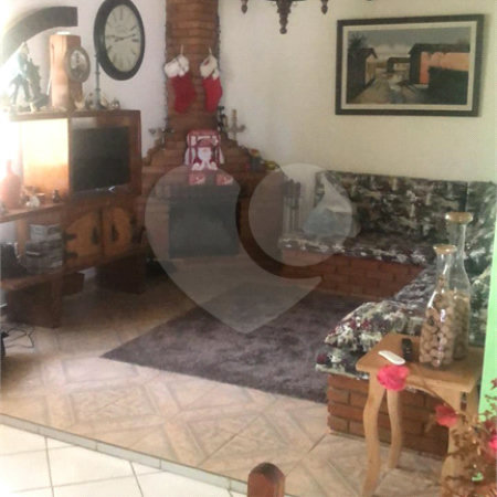 Chácara à venda com 4 quartos, sendo 1 suíte,  em Jundiaquara, Araçoiaba da Serra, SP