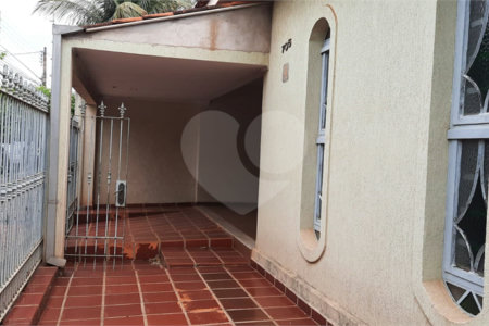 Casa à venda com 3 quartos no Centro, Três Lagoas, MS