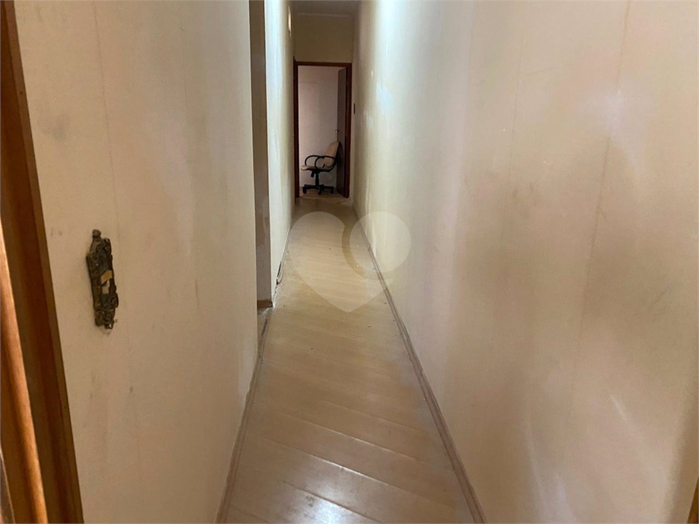 Casa à venda com 5 quartos, sendo 3 suítes, em Vila Rosália, Guarulhos, SP