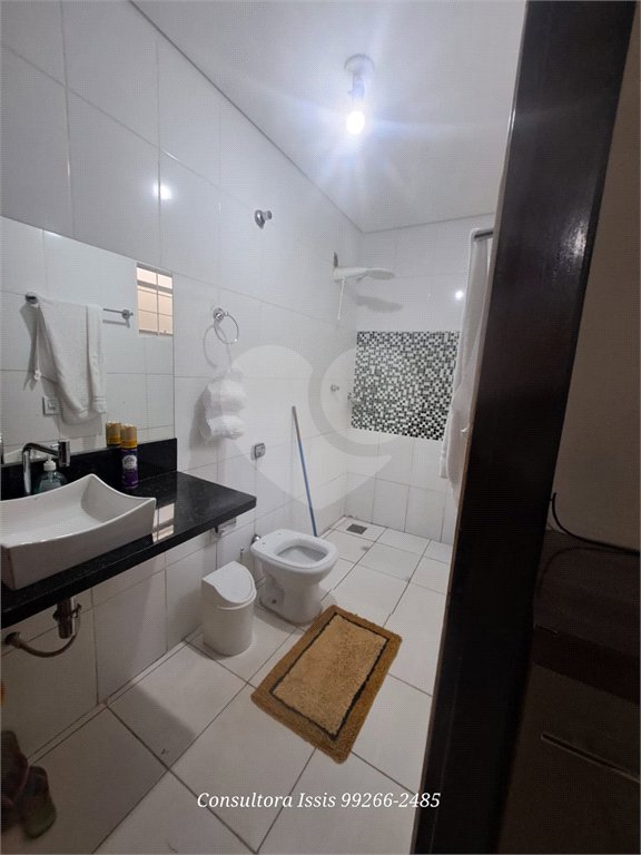 Casa à venda com 3 quartos, sendo 1 suíte, em Morada da Serra, Cuiabá, MT
