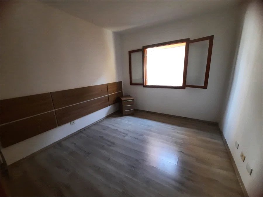 Casa para alugar com 3 quartos, sendo 1 suíte, no condomínio Residencial Sol Francisco, São Paulo - SP