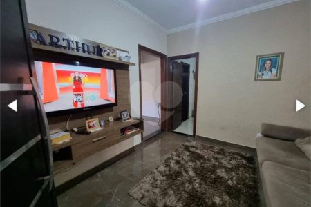 Casa à venda com 4 quartos, sendo 1 suíte,  em Jardim do Bosque, Hortolândia, SP