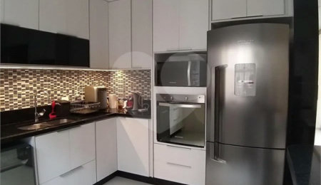 Casa à venda com 3 quartos, sendo 1 suíte, em Saúde, São Paulo, SP