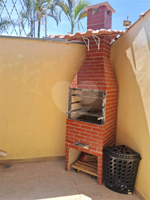 Casa à venda com 2 quartos no condomínio Vila da Prata I, Mogi das Cruzes - SP