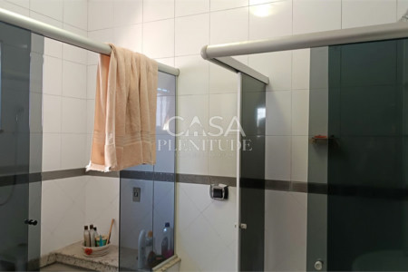 Casa à venda com 3 quartos, sendo 1 suíte,  em Jardim Americano, Sorocaba, SP