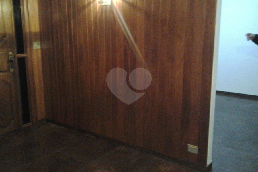 Sobrado à venda com 4 quartos, sendo 1 suíte, em Palmas do Tremembé, São Paulo, SP