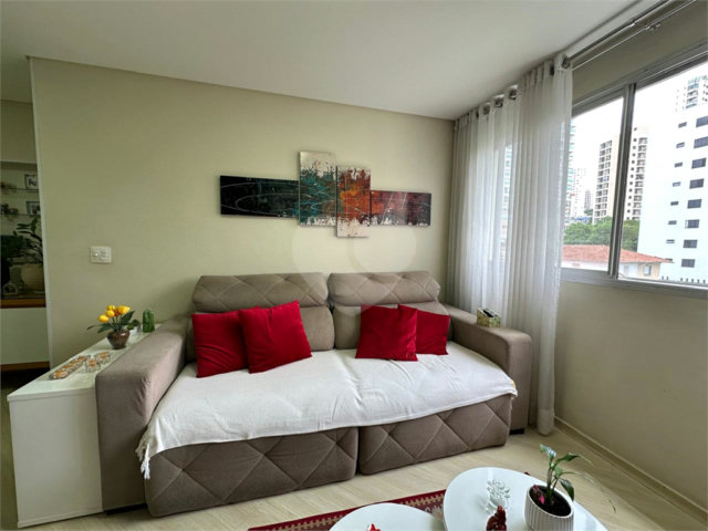 Apartamento à venda com 2 quartos em Santana, São Paulo, SP