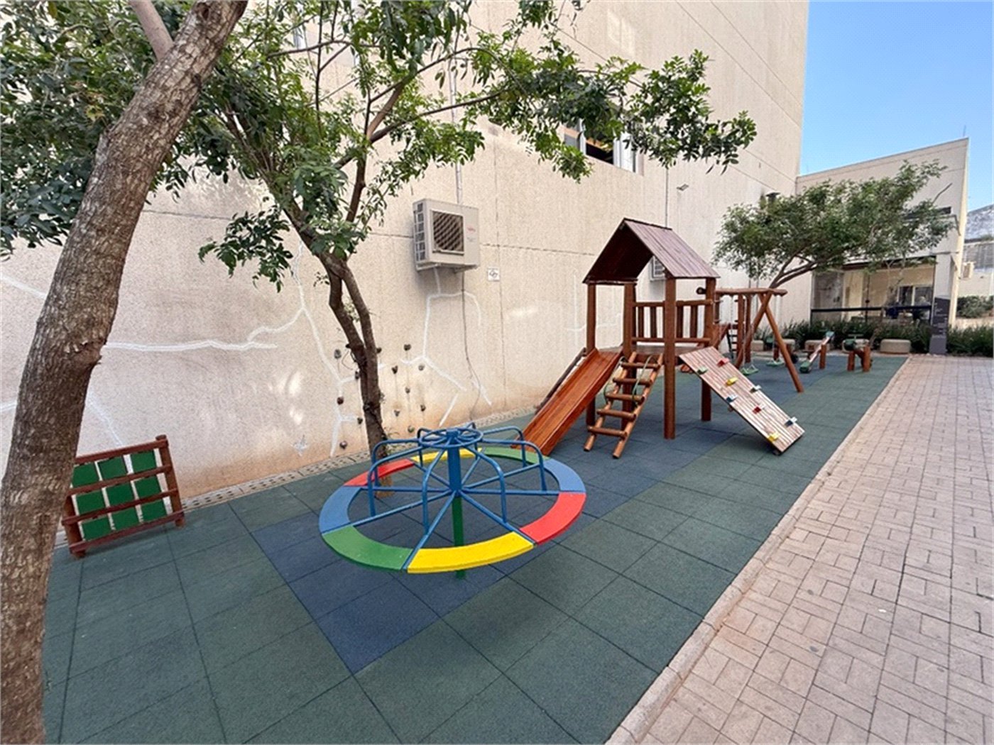 Apartamento à venda com 2 quartos, sendo 1 suíte, em Vila Guilherme, São Paulo, SP
