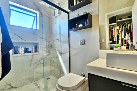 Casa à venda com 3 suítes em Vila Popular, Itapetininga, SP
