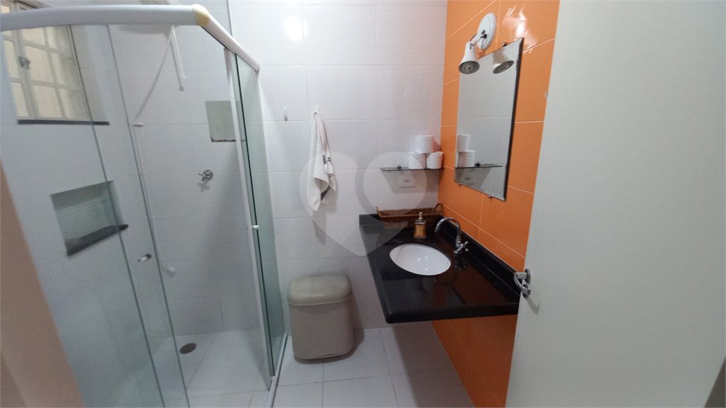 Sobrado à venda com 3 quartos, sendo 1 suíte, em Vila Gomes, São Paulo, SP
