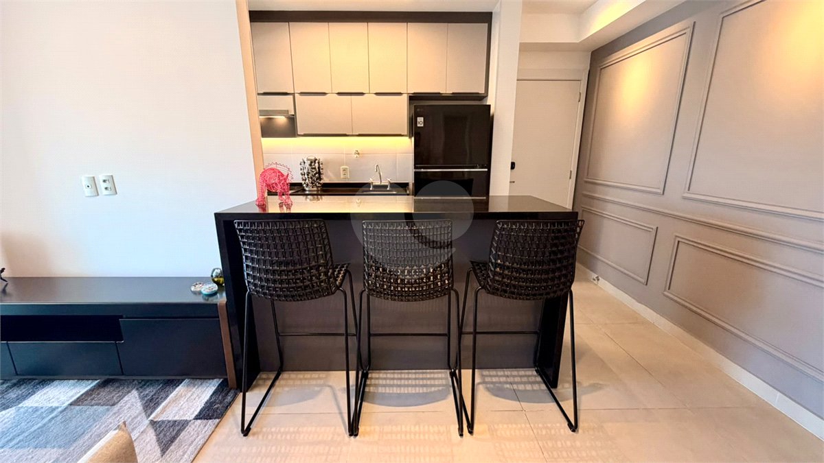 Apartamento para alugar com 1 suíte em Pinheiros, São Paulo, SP
