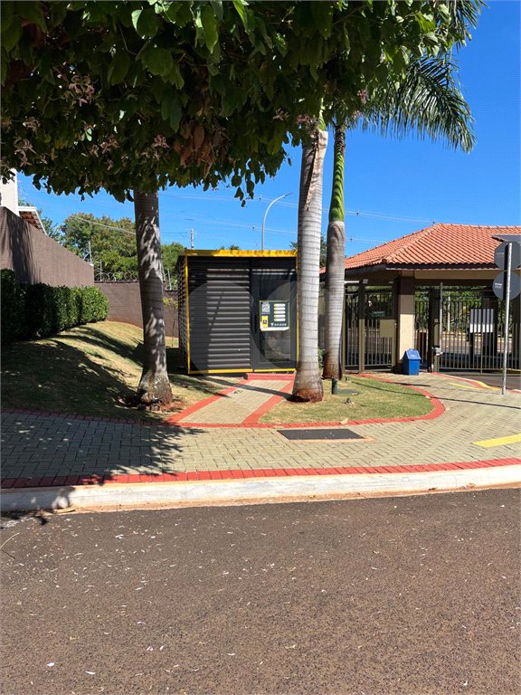 Casa à venda com 3 quartos, sendo 1 suíte, no condomínio Residencial Praças do Sul Rp, Ribeirão Preto - SP