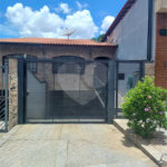 Sobrado à venda com 3 quartos, sendo 1 suíte,  em Jardim Pinheiros, São Paulo, SP