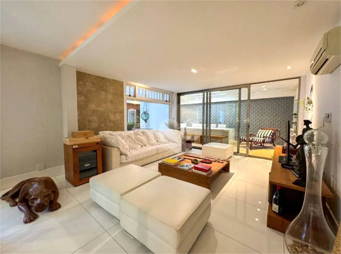 Casa à venda com 5 suítes no condomínio Malibu, Rio de Janeiro - RJ