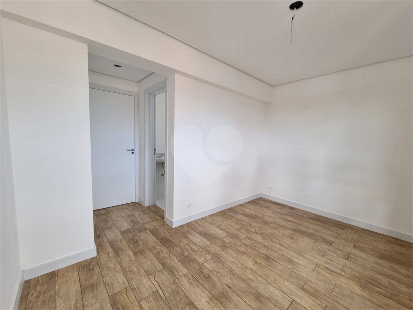 Duplex à venda com 2 quartos, sendo 1 suíte, no Centro, Sorocaba, SP