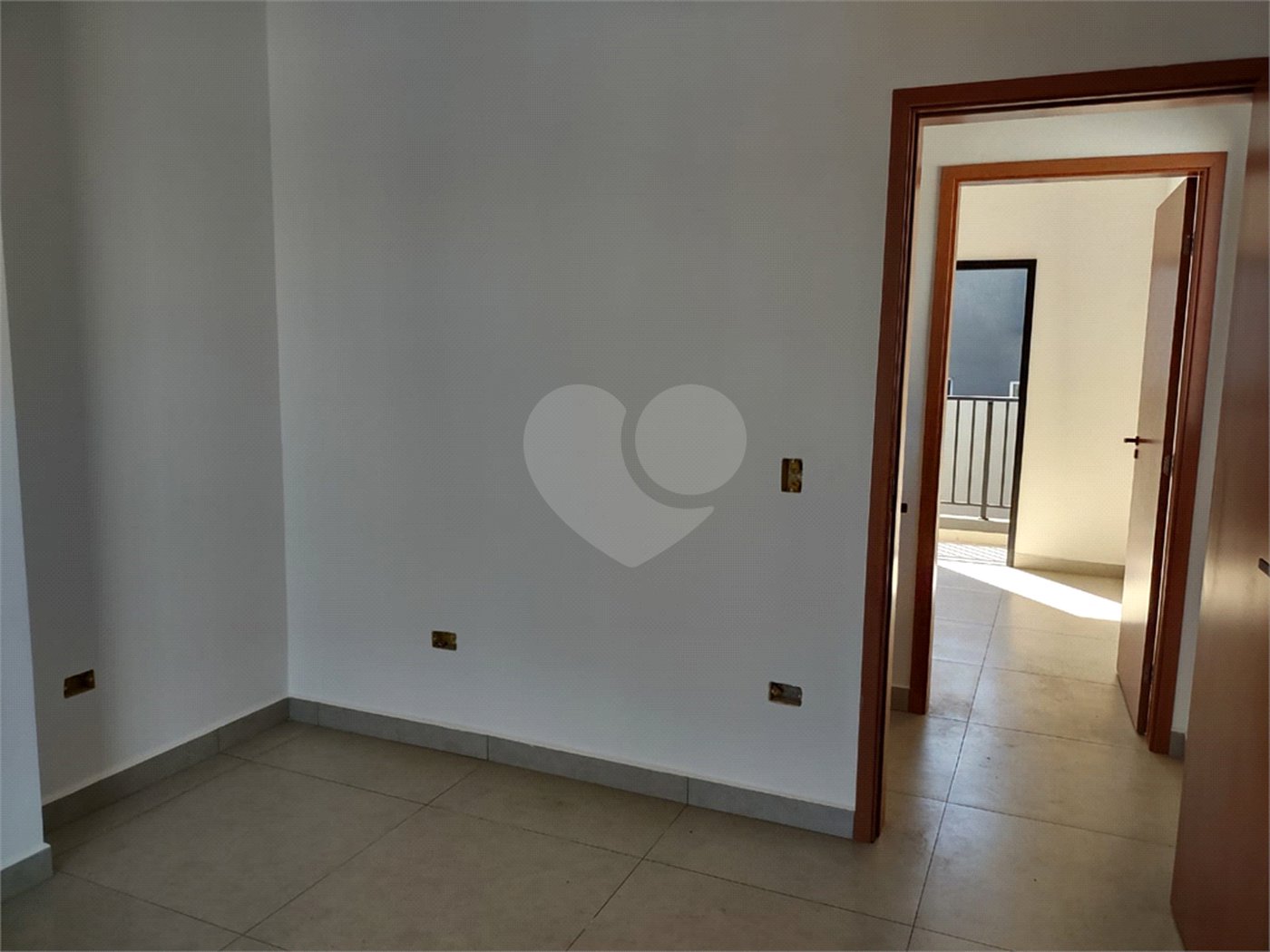 Casa à venda com 2 suítes em Jardim Santo Antônio, Atibaia, SP