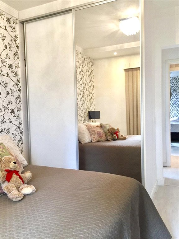 Apartamento à venda com 3 suítes em Vila Suzana, São Paulo, SP