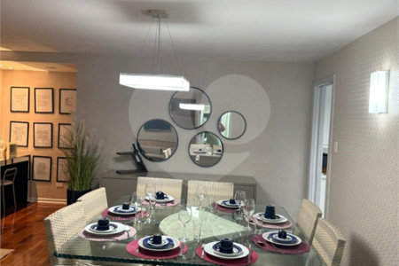 Apartamento à venda com 3 quartos, sendo 1 suíte, em Santa Cecília, São Paulo, SP