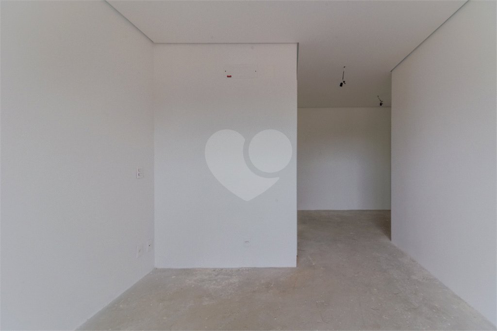 Apartamento à venda com 3 suítes em Vila Nova Conceição, São Paulo, SP