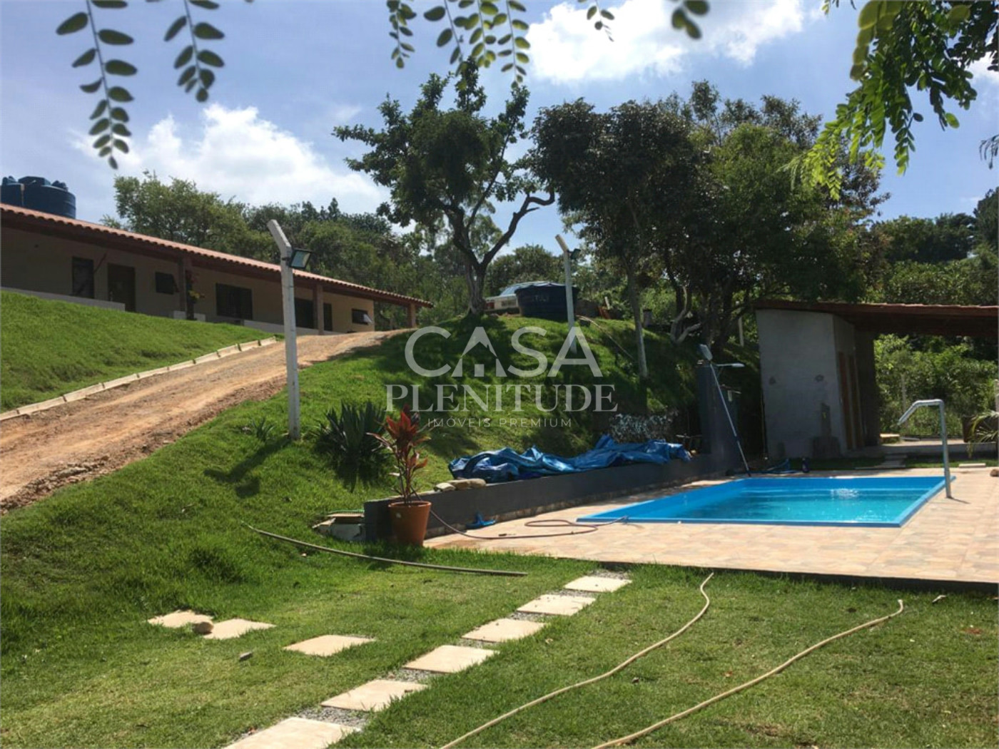 Chácara à venda com 2 quartos, sendo 1 suíte,  em Fazenda Genebra, Sorocaba, SP