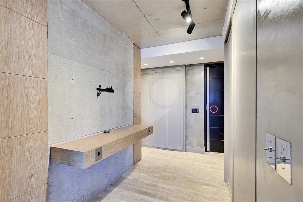 Apartamento à venda com 2 suítes em Alto da Boa Vista, São Paulo, SP