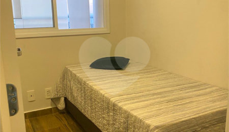 Apartamento à venda com 2 quartos, sendo 1 suíte,  em Chácara Seis de Outubro, São Paulo, SP