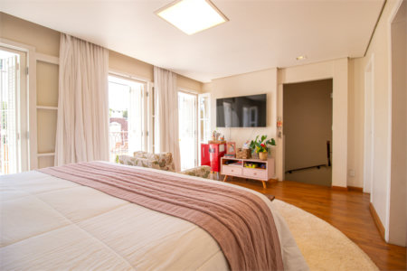 Casa à venda com 4 suítes no condomínio Le Quartier Du Marais, São Paulo - SP