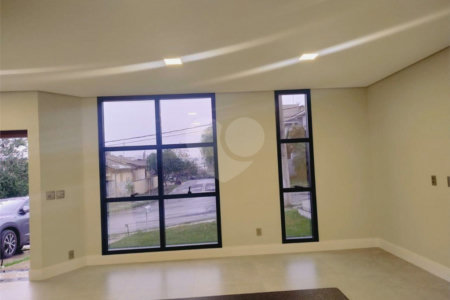 Casa à venda com 3 quartos, sendo 1 suíte, em Jardim Adriana, Indaiatuba, SP