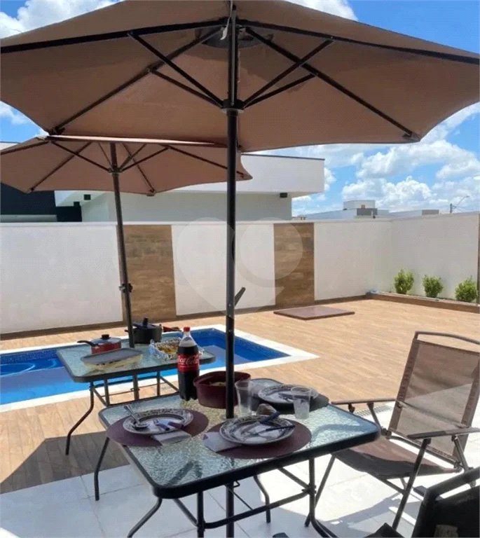 Casa à venda com 3 quartos, sendo 1 suíte, no condomínio Gran Ville São Venâncio, Itupeva - SP