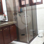 Casa à venda com 5 quartos, sendo 3 suítes,  em Vila Oliveira, Mogi das Cruzes, SP