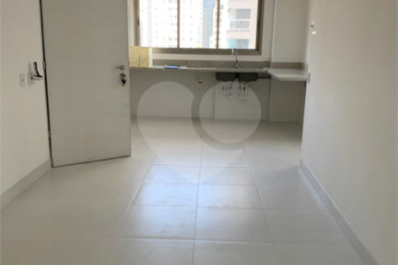 Apartamento à venda com 4 suítes em Vila Olímpia, São Paulo, SP