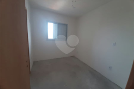 Apartamento à venda com 2 quartos, sendo 1 suíte,  em Parada Inglesa, São Paulo, SP