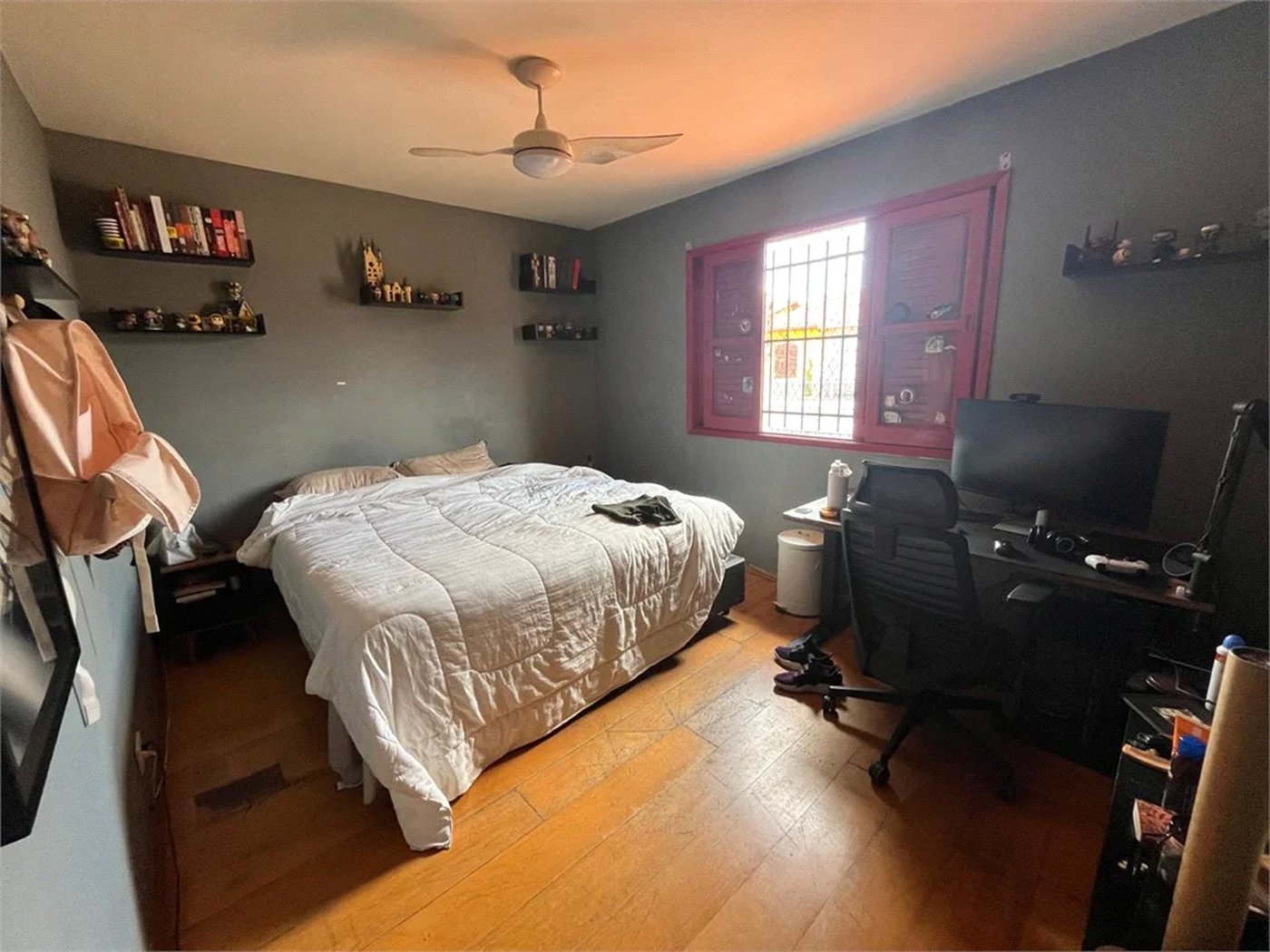 Sobrado à venda com 3 quartos, sendo 1 suíte, em Jardim das Vertentes, São Paulo, SP