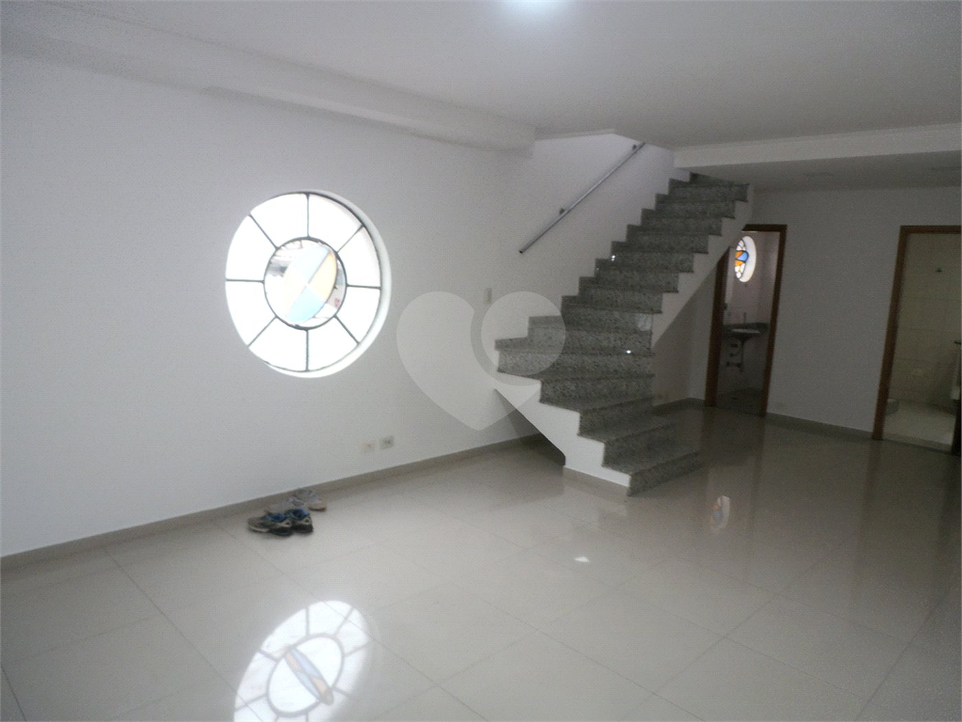 Sobrado à venda ou para alugar com 4 quartos, sendo 1 suíte, em Vila Butantã, São Paulo, SP