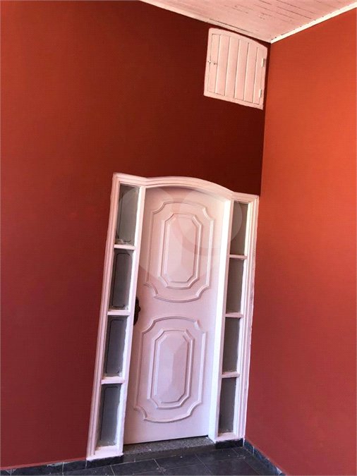 Casa à venda com 3 quartos, sendo 1 suíte, em Cidade Nova, Jundiaí, SP
